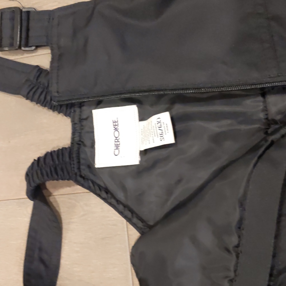 Kids Cherokee snow suit